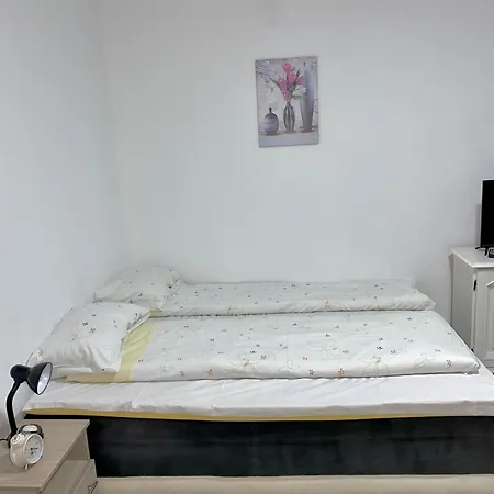 Apartman Bogdan Cacak Exterior photo