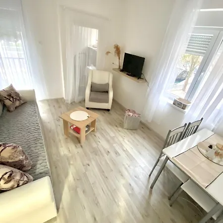 Apartman Bogdan Cacak Exterior photo