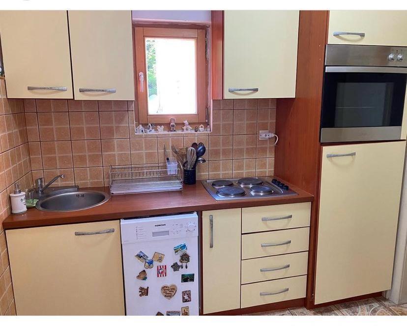 Bogdan Apartment *